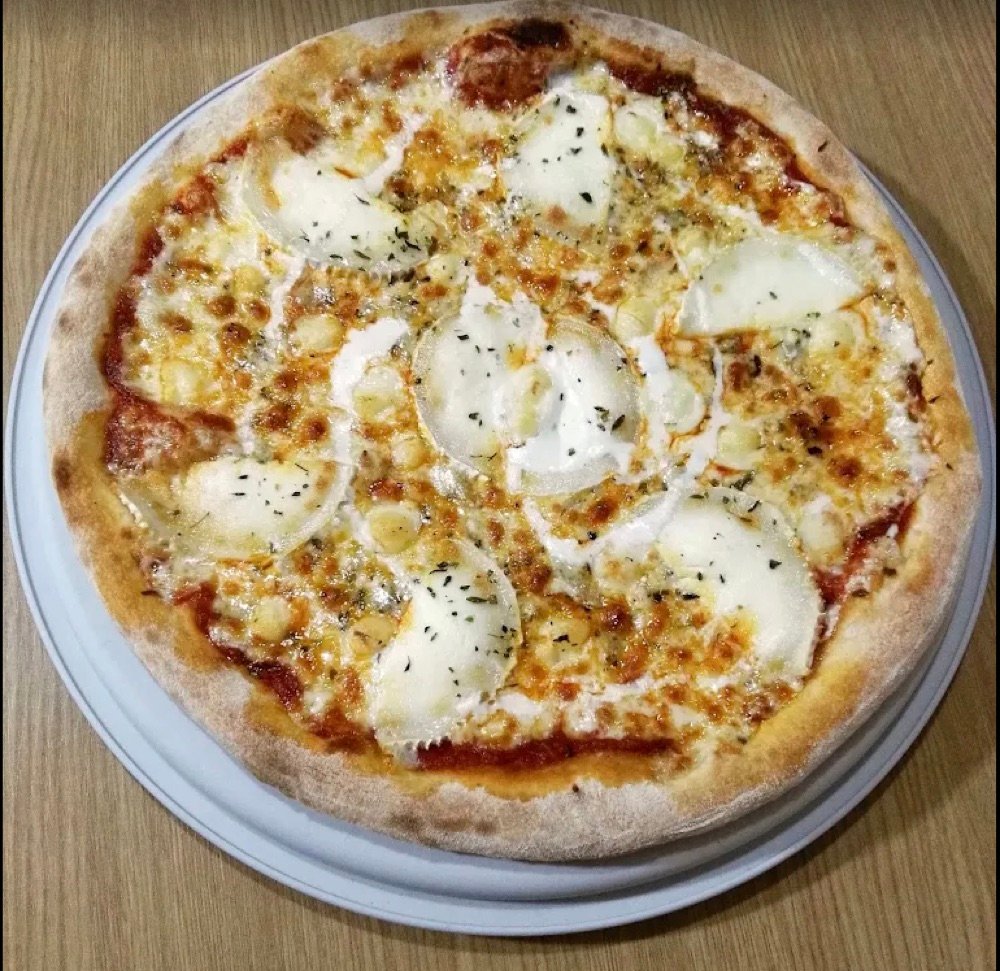 Pizza 4 Quesos