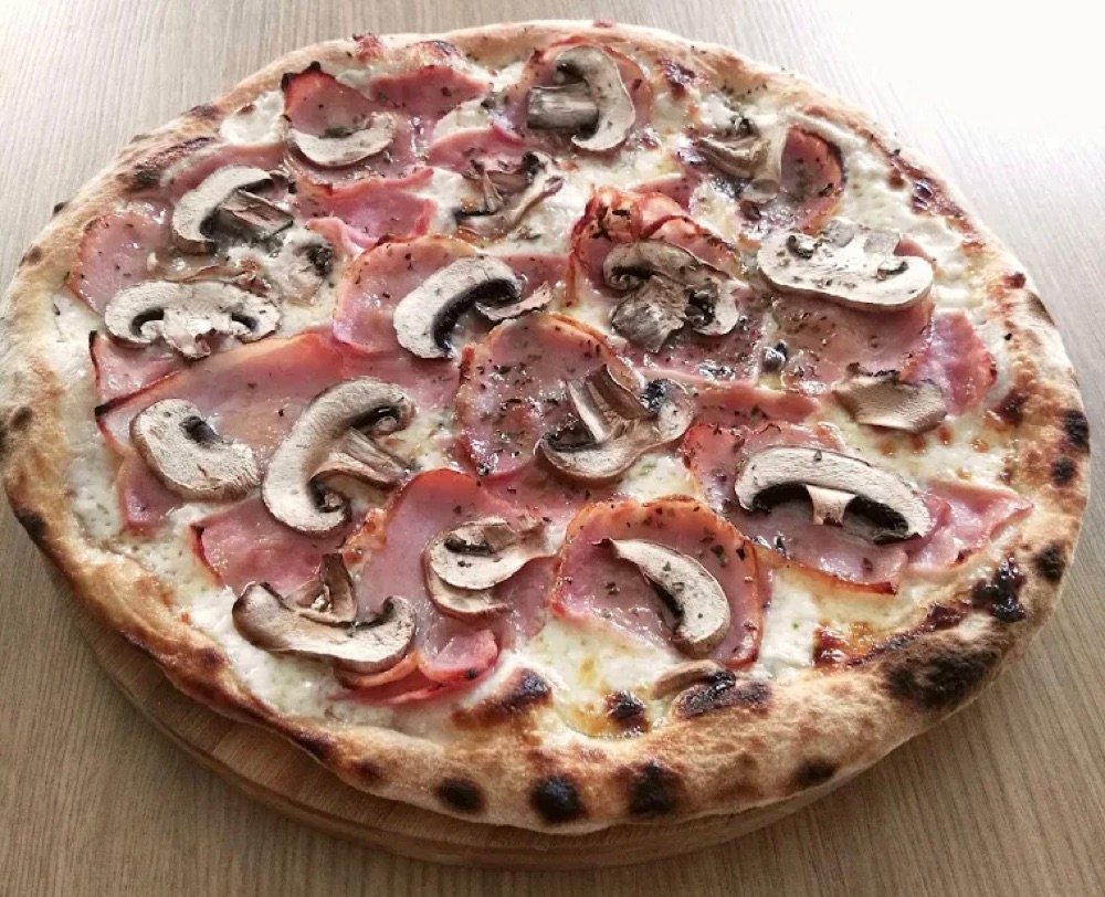 Pizza Carbonara